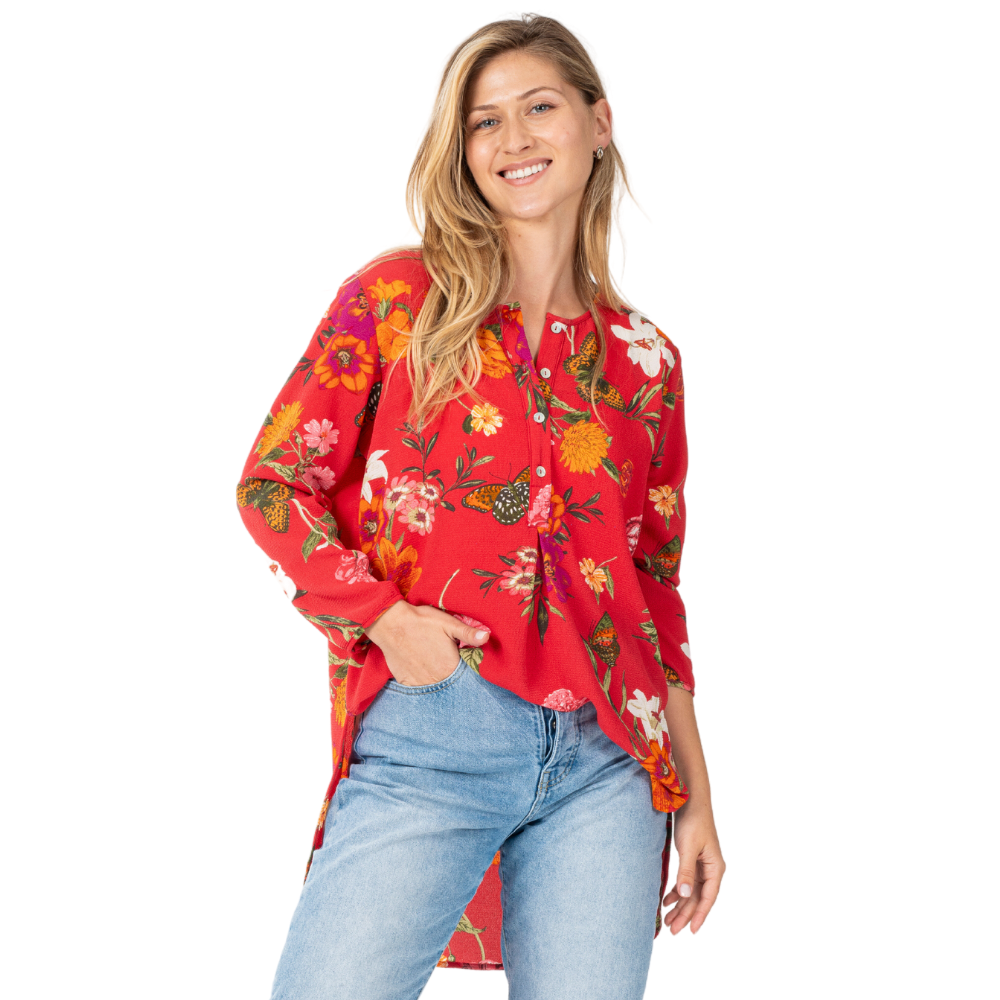 Rose + Everly Butterfly Print 3/4 Sleeve Round Neck Button Tunic